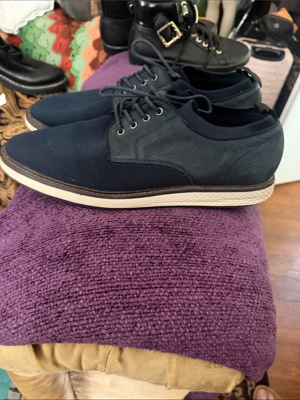 Vince Camuto Navy Men's Casual Lace-Up Shoes